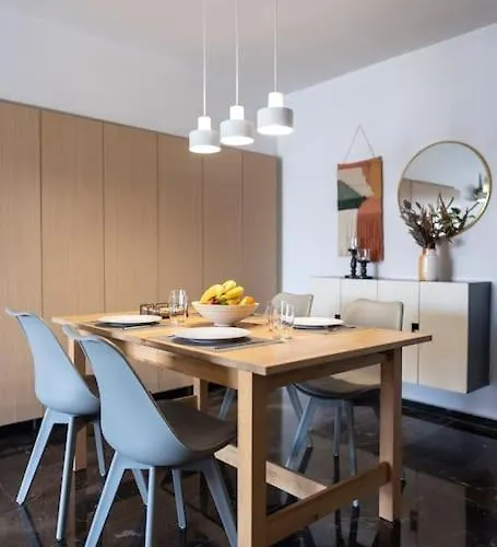 'core' Modern Living Apartment, Rhodes Center Appartement *