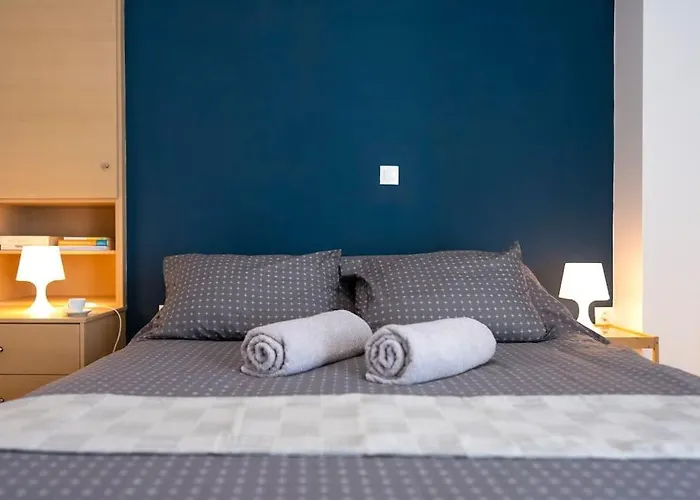 'core' Modern Living Apartment, Rhodes Center Appartement *