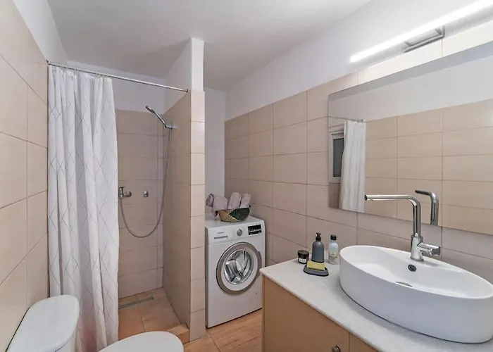 Appartement 'core' Modern Living Apartment, Rhodes Center Rhodes City