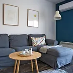 'core' Modern Living Apartment, Rhodes Center * Rhodes City
